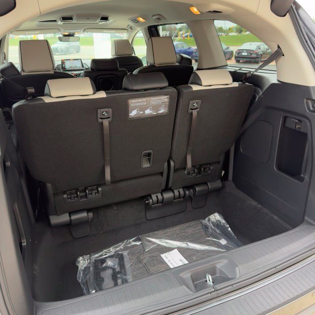 New 2027 Honda Odyssey Elite image 15