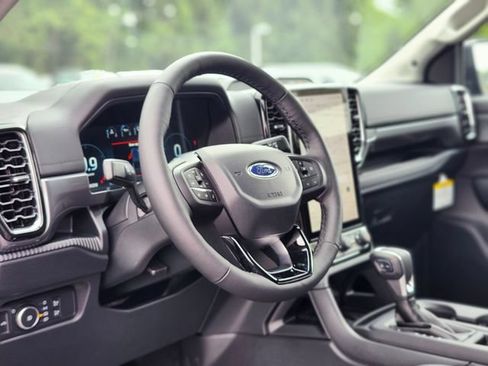 New 2026 Ford Ranger Lariat w/ FX4 Off-Road Package AWD/4WD image 19