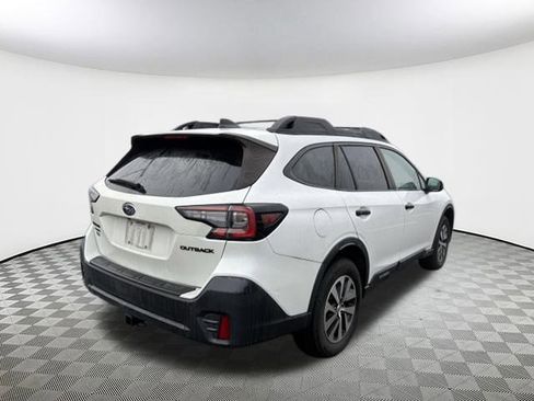 Used 2021 Subaru Outback Premium image 6