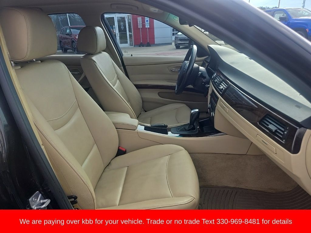 Used 2011 BMW 328i Sedan RWD image 18