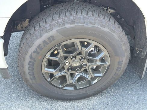 Used 2026 Ford F150 XLT w/ Equipment Group 302A MID AWD/4WD image 19