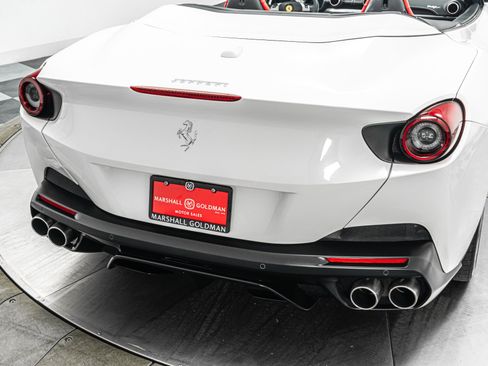 Used 2019 Ferrari Portofino RWD image 37