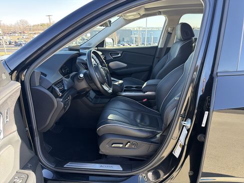 Certified 2025 Acura RDX SH-AWD w/ Advance Package image 16