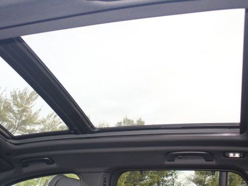 New 2026 BMW X5 xDrive50e w/ Executive Package image 23