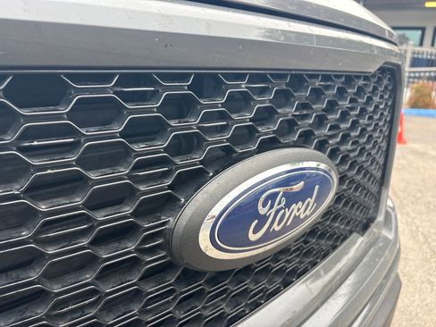 Used 2020 Ford F150 XL w/ Equipment Group 101A Mid RWD image 9