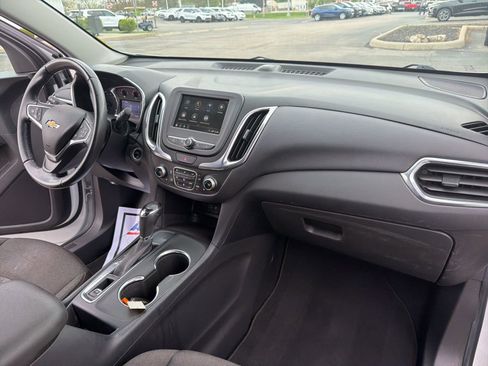 Used 2019 Chevrolet Equinox LT FWD image 29