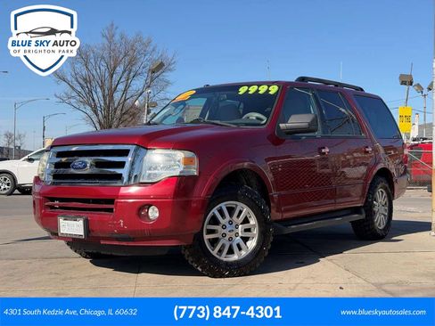 Used 2013 Ford Expedition XLT image 1