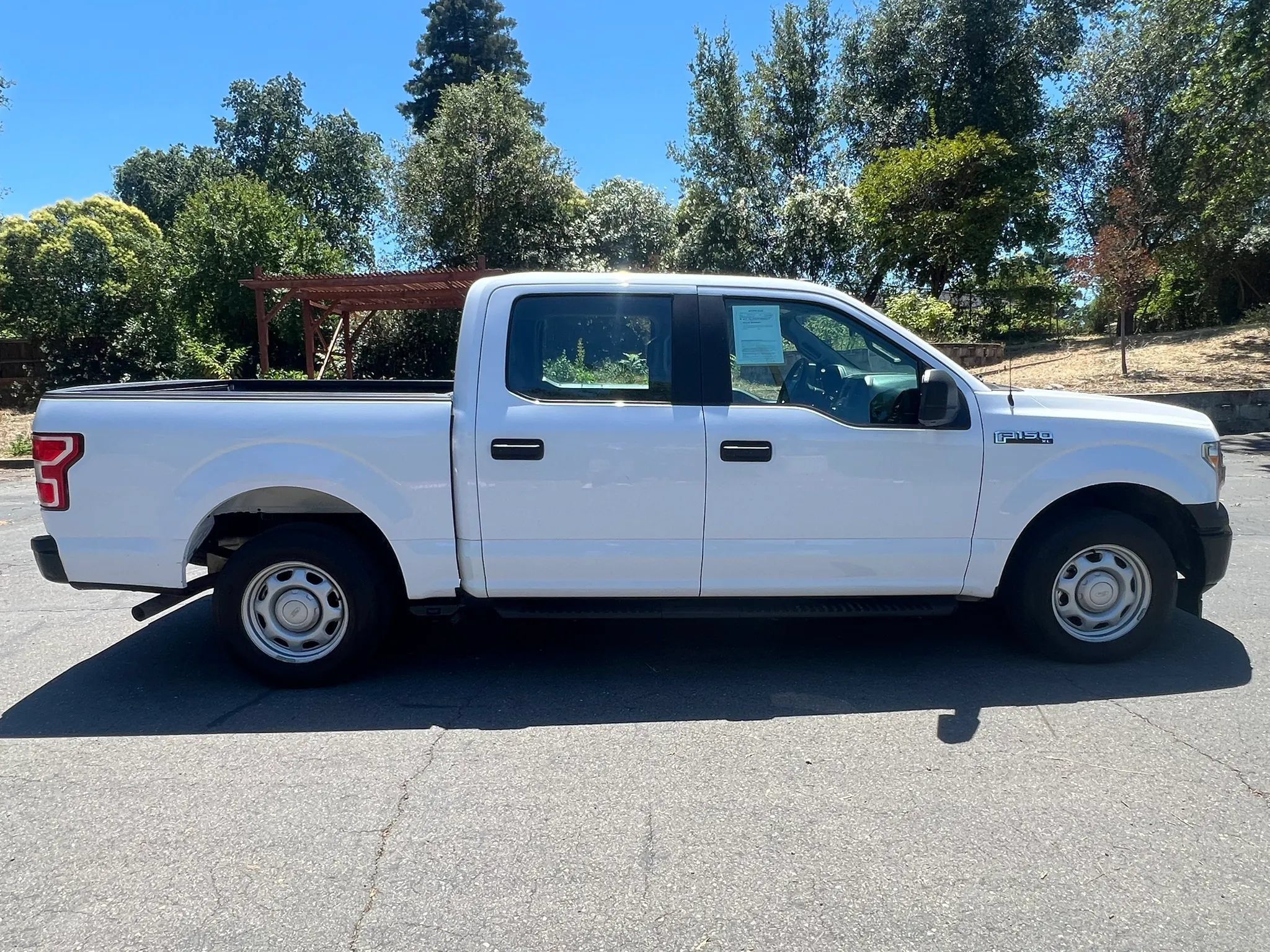 Used 2019 Ford F150 XL w/ Equipment Group 101A Mid RWD image 4