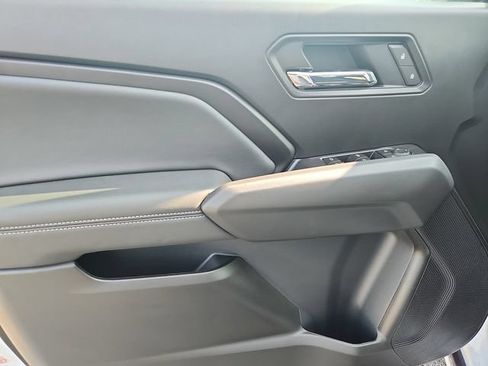 New 2026 GMC Canyon Elevation w/ Convenience Package RWD image 8