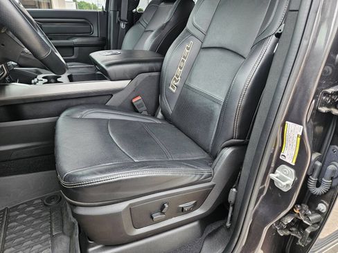 Used 2024 RAM 2500 Rebel AWD/4WD image 22