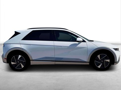 New 2026 Hyundai Ioniq 5 Limited RWD image 9