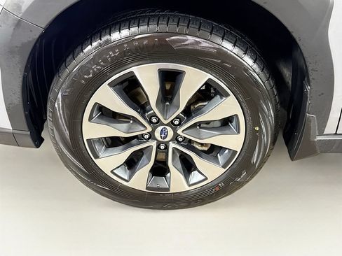 Used 2024 Subaru Outback Limited AWD/4WD image 42