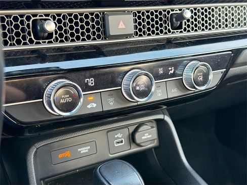 Used 2024 Honda Civic Sport image 15