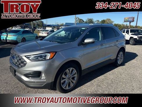 Used 2022 Ford Edge Titanium w/ Equipment Group 301A image 5
