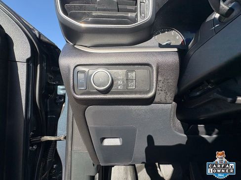 Used 2022 Ford Explorer XLT w/ Equipment Group 202A image 14