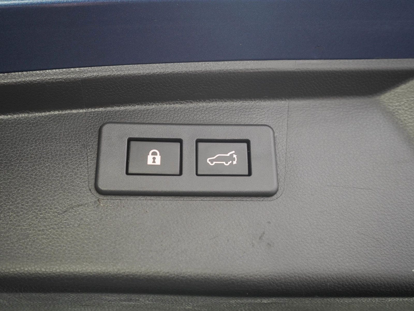 Used 2020 Subaru Outback Limited AWD/4WD image 11