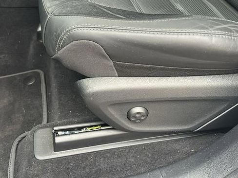 Certified 2024 Mercedes-Benz GLE 53 AMG 4MATIC image 30