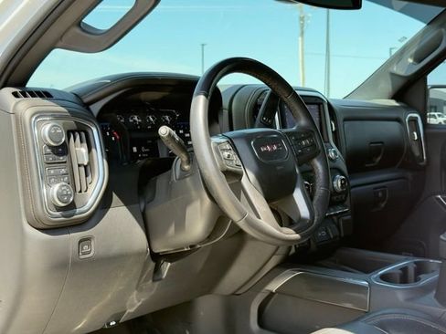 Used 2021 GMC Sierra 1500 AT4 w/ AT4 Premium Package AWD/4WD image 23