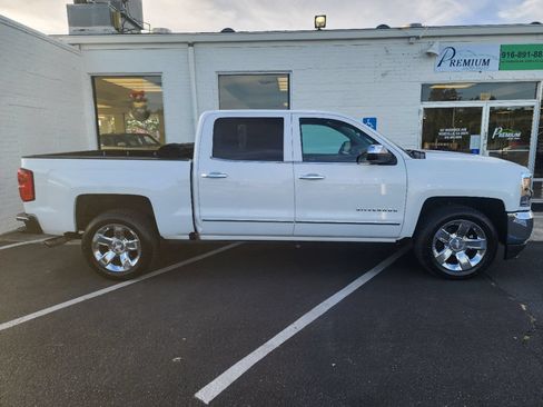 Used 2017 Chevrolet Silverado 1500 LTZ w/ Sport Package RWD image 5