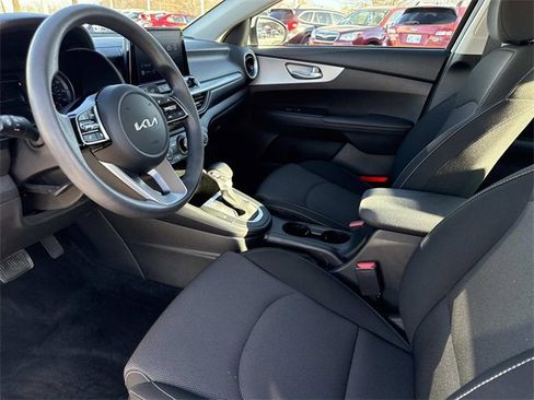 Used 2024 Kia Forte LXS image 11