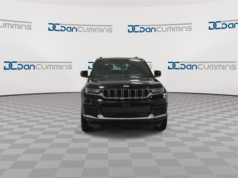 New 2025 Jeep Grand Cherokee L Laredo w/ Luxury Tech Group I image 3