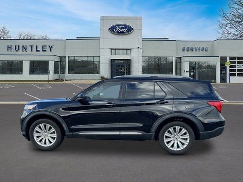 Used 2023 Ford Explorer Limited AWD/4WD image 6