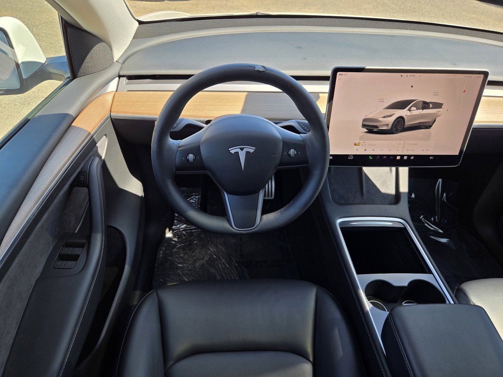 Used 2023 Tesla Model Y Performance AWD/4WD image 13