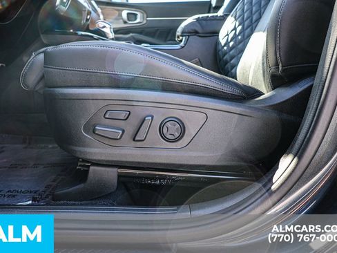 Used 2022 Kia Sorento SX Prestige image 24