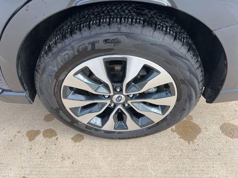 Used 2025 Subaru Outback Limited image 10