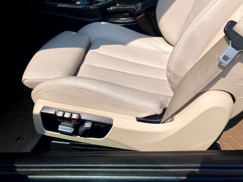 Used 2016 BMW 428i Convertible RWD image 16