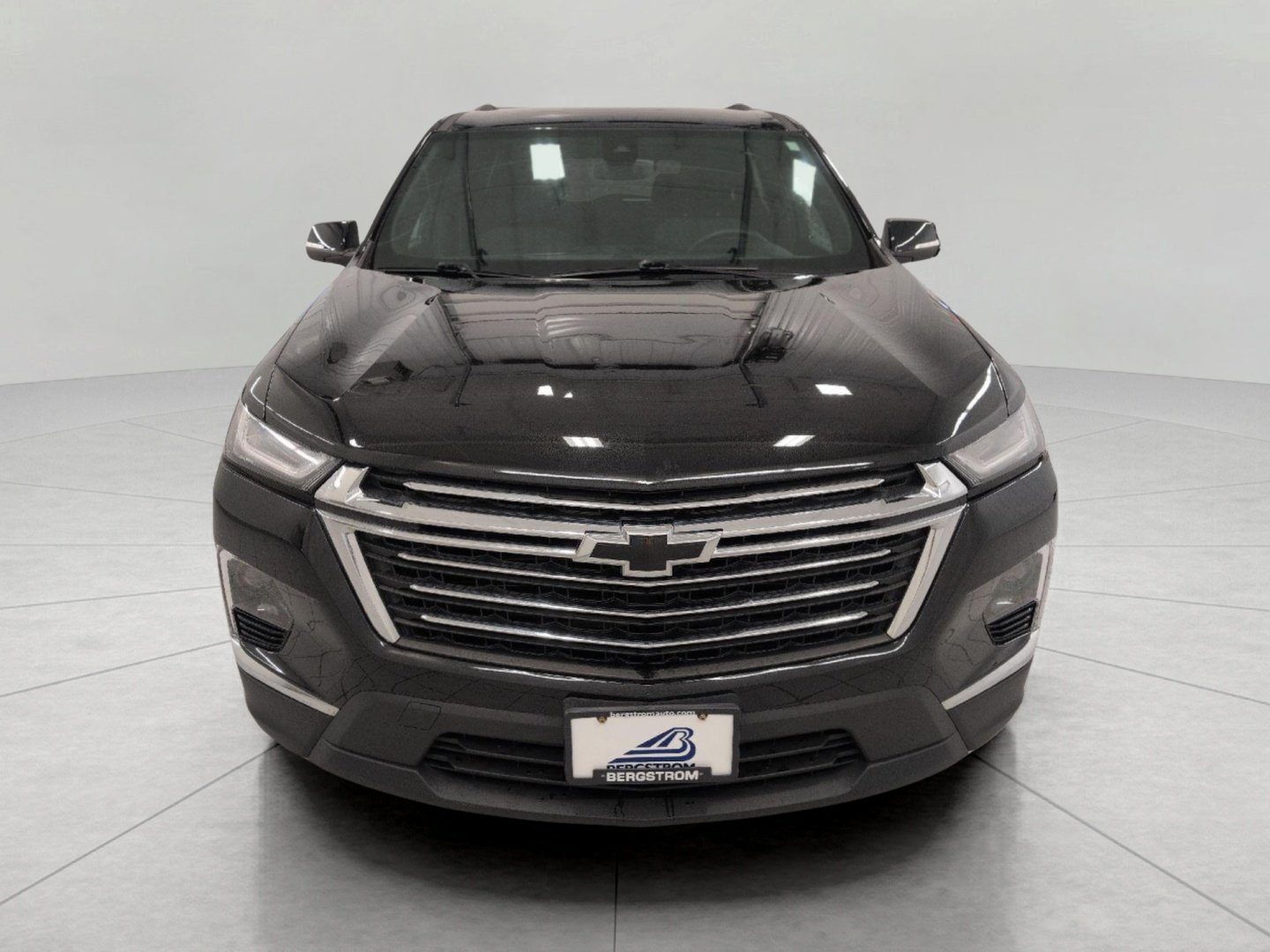 Used 2023 Chevrolet Traverse LT AWD/4WD image 13