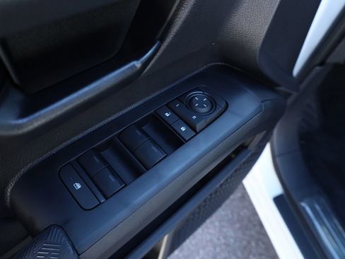 New 2025 Toyota Tacoma SR5 image 29