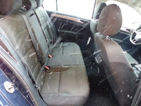 Used 2016 Volkswagen Golf SE image 43