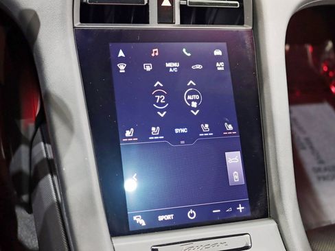 Used 2021 Porsche Taycan 4S image 26