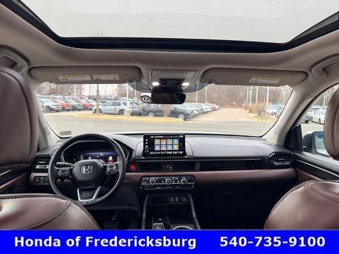 Certified 2025 Honda Pilot Elite image 46