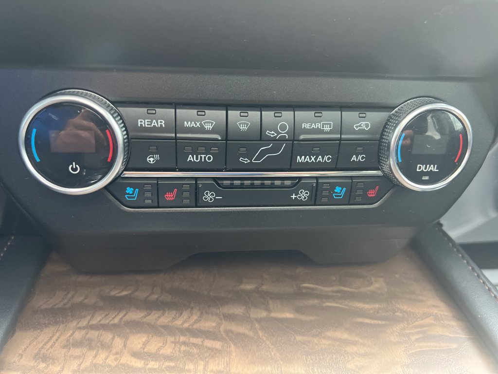Used 2020 Ford Expedition Platinum AWD/4WD image 15