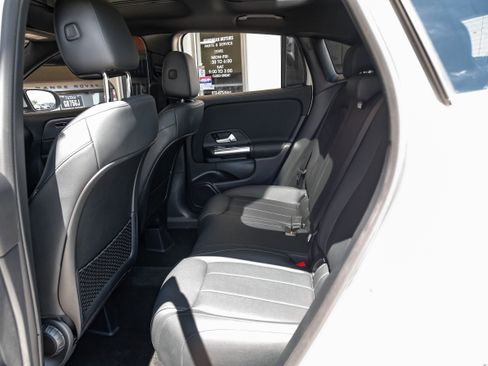 Used 2022 Mercedes-Benz GLA 250 image 40