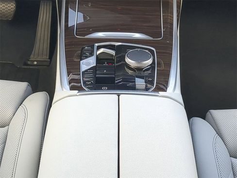 Certified 2023 BMW X7 xDrive40i w/ Parking Assistance Package image 20