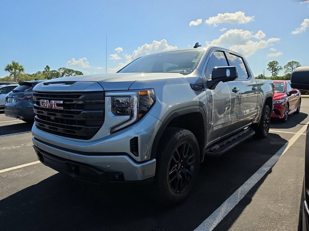 Used 2025 GMC Sierra 1500 Elevation w/ Elevation Premium Package AWD/4WD image 6