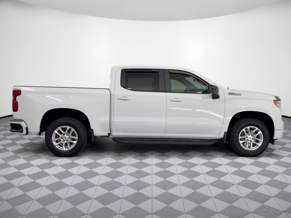 Used 2025 Chevrolet Silverado 1500 RST w/ Convenience Package II AWD/4WD image 8