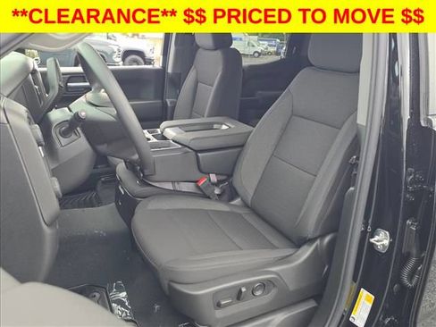 New 2026 Chevrolet Silverado 1500 Custom w/ LPO, Dark Essentials Package AWD/4WD image 18