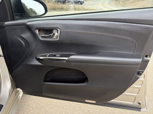 Used 2014 Toyota Avalon XLE image 14