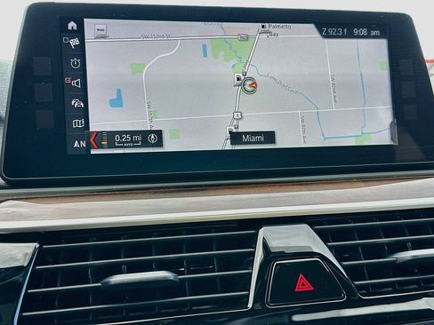 Used 2017 BMW 540i RWD image 13