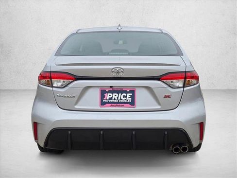 Used 2024 Toyota Corolla SE FWD image 6