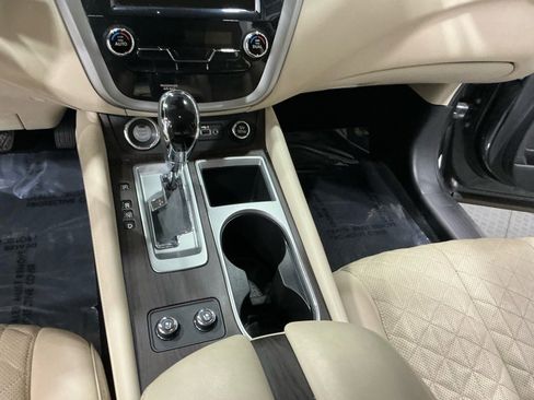 Used 2020 Nissan Murano Platinum w/ Cargo Package image 12