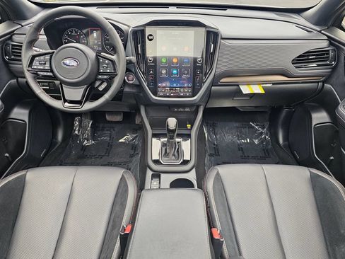 Used 2025 Subaru Forester Touring w/ Popular Package - Touring AWD/4WD image 18