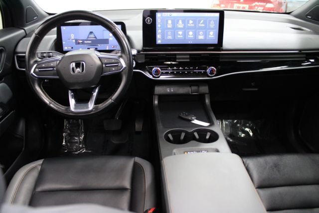Used 2025 Honda Prologue Touring image 2