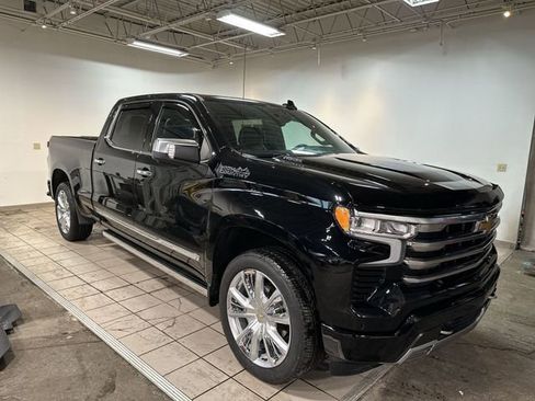 Certified 2023 Chevrolet Silverado 1500 High Country w/ High Country Premium Package image 11