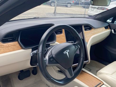 Used 2019 Tesla Model S Long Range AWD/4WD image 6