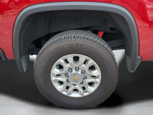 Used 2024 Chevrolet Silverado 2500 LT w/ All Star Edition image 38